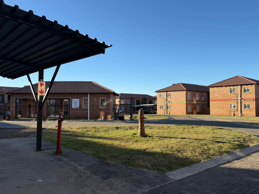 3 Bedroom Property for Sale in Waterval East North West